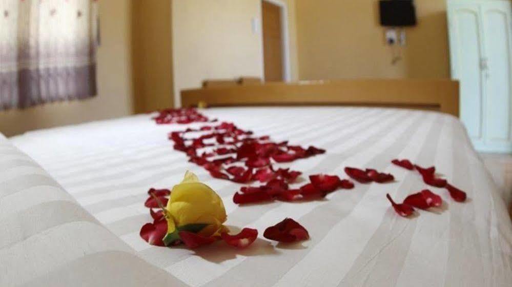 Motel Album Nyaung Shwe Εξωτερικό φωτογραφία